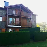 Duplex Con Piscina Y Wifi En Junto A Puigcerda דירה *
